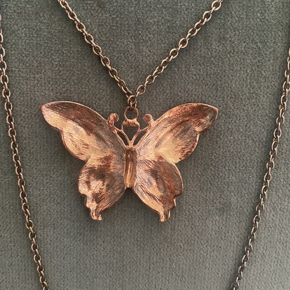 Butterfly Necklace - Picture 3 of 6